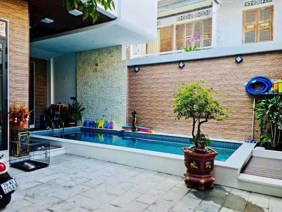 Bán biệt thự 5PN 180m² Phố Lê Chân Nha Trang 29 tỷ - Ảnh thu nhỏ 3