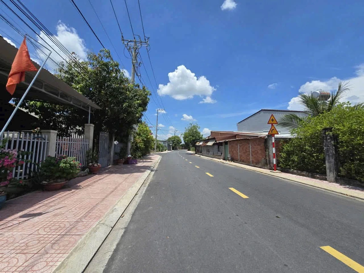 Bán đất hẻm Điện Biên Phủ Tây Ninh 261m2 giá 2 tỷ 250 - Ảnh thu nhỏ 2