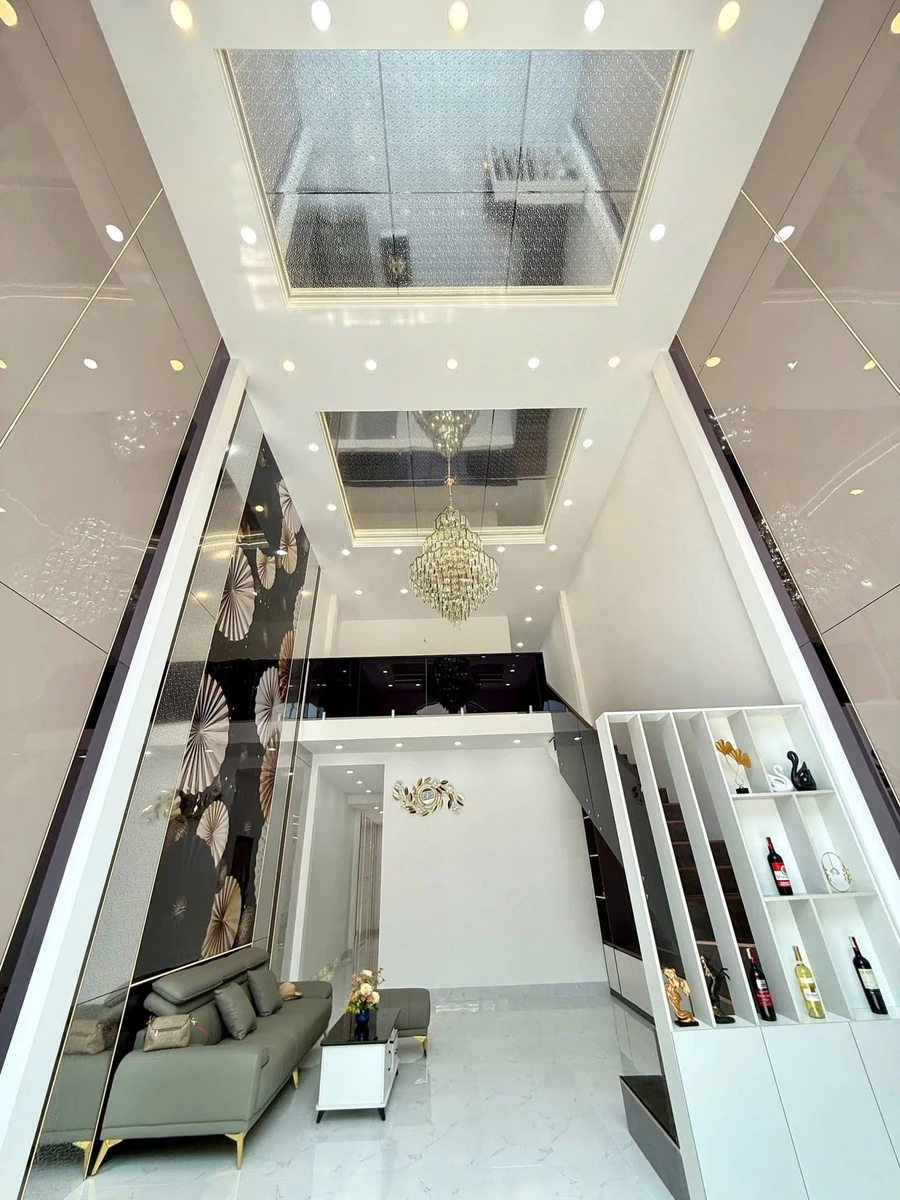 Nhà phố luxury 5x17.4m, 3PN/3WC Rạch Giá, Kiên Giang - 2.96 tỷ - Ảnh thu nhỏ 4