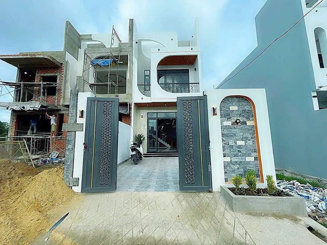 Bán nhà 1 trệt 1 lầu mới xây 155m2, 4PN, Đức Hòa Hạ, Đức Hòa, Long An - 3,05 tỷ - Ảnh 1
