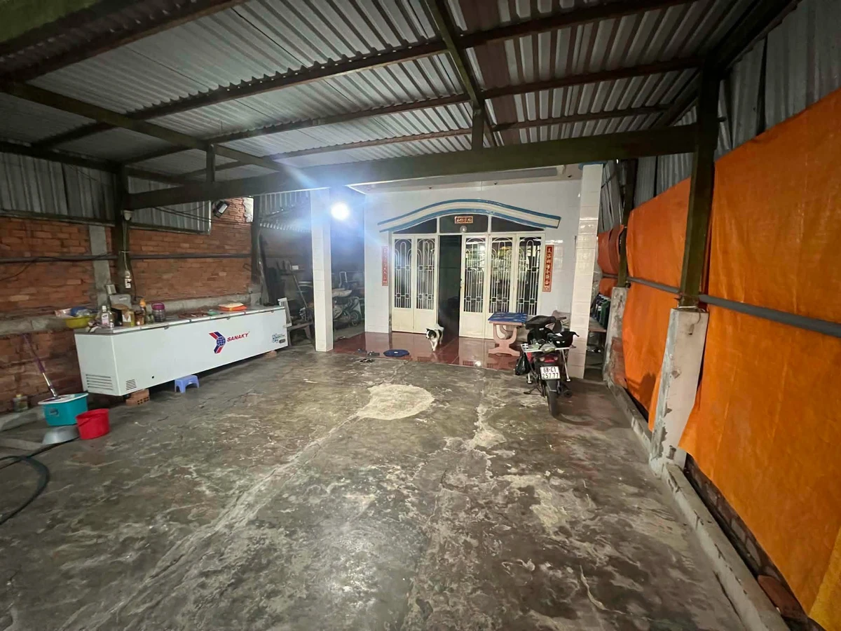 Bán đất mặt tiền đường Nguyễn Thiện Thuật, Rạch Sỏi, An Giang, tặng nhà cấp 4, 7x73m - Ảnh 1