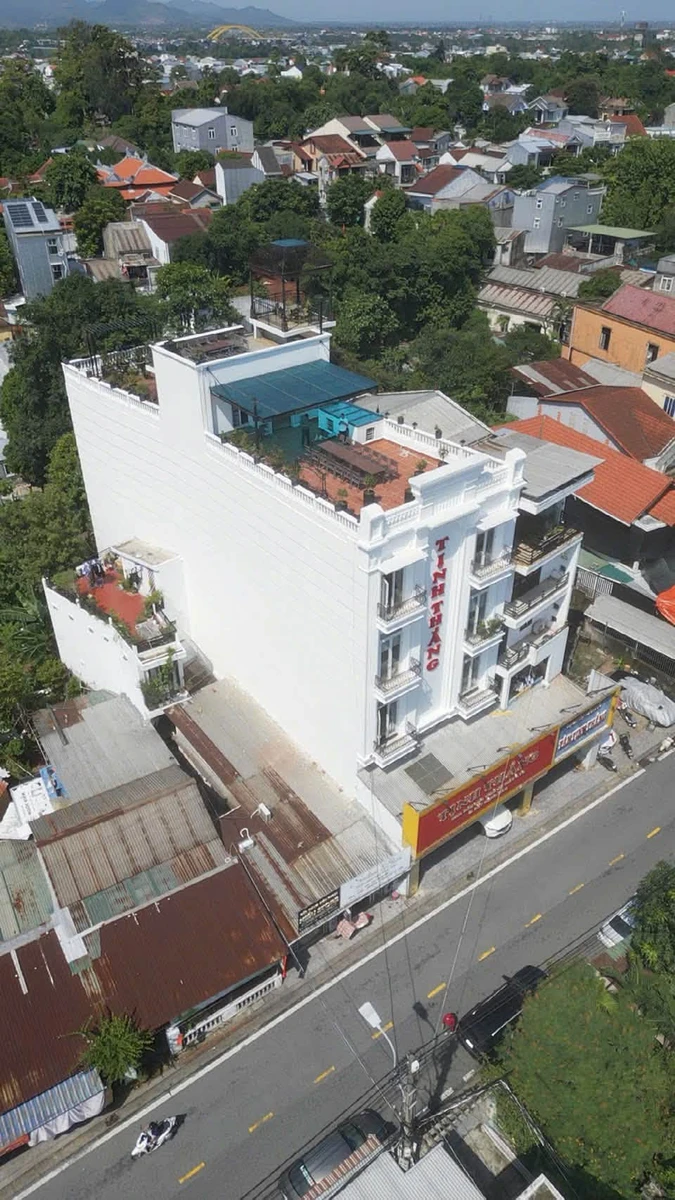 Bán biệt thự tân cổ điển 5 tầng 1 lửng 220m² mặt tiền 160 Phan Bội Châu, Huế - Ảnh thu nhỏ 2