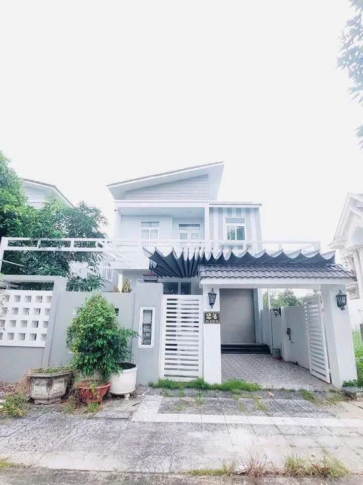 Bán biệt thự 10x27m Võ Văn Tần, Rạch Giá, 6 tỷ 990 triệu - Ảnh 1