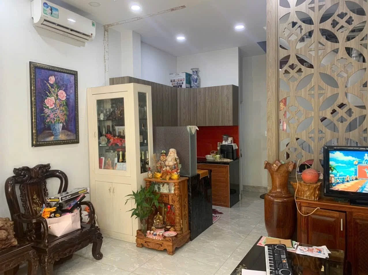 Bán nhà mặt tiền hẻm 215m2 Quốc lộ 13 - 16,5 tỷ - Ảnh 1