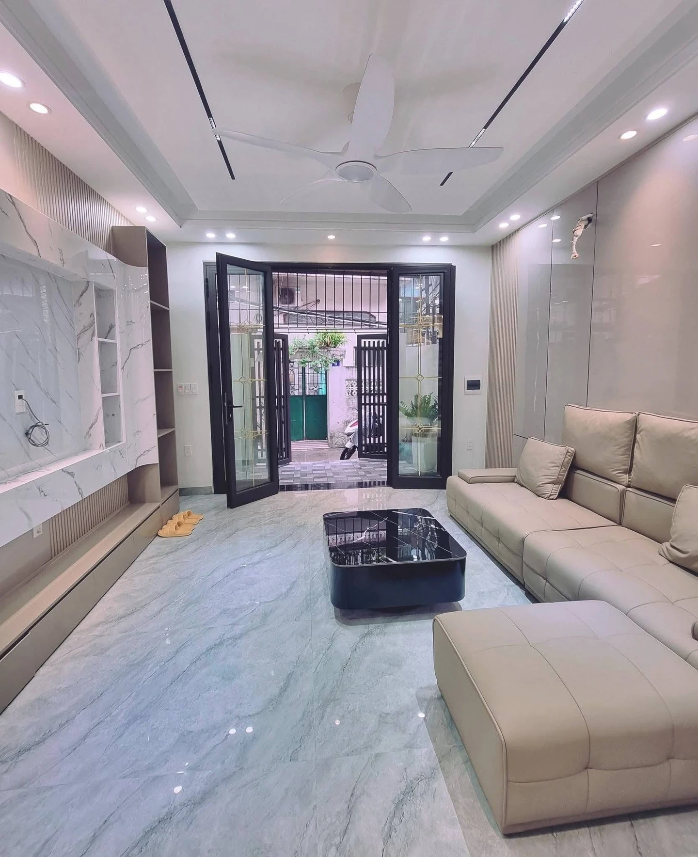 Bán nhà 55m² 4 tầng Tôn Đức Thắng, Hải Phòng chỉ trên 3 tỷ - Ảnh 1