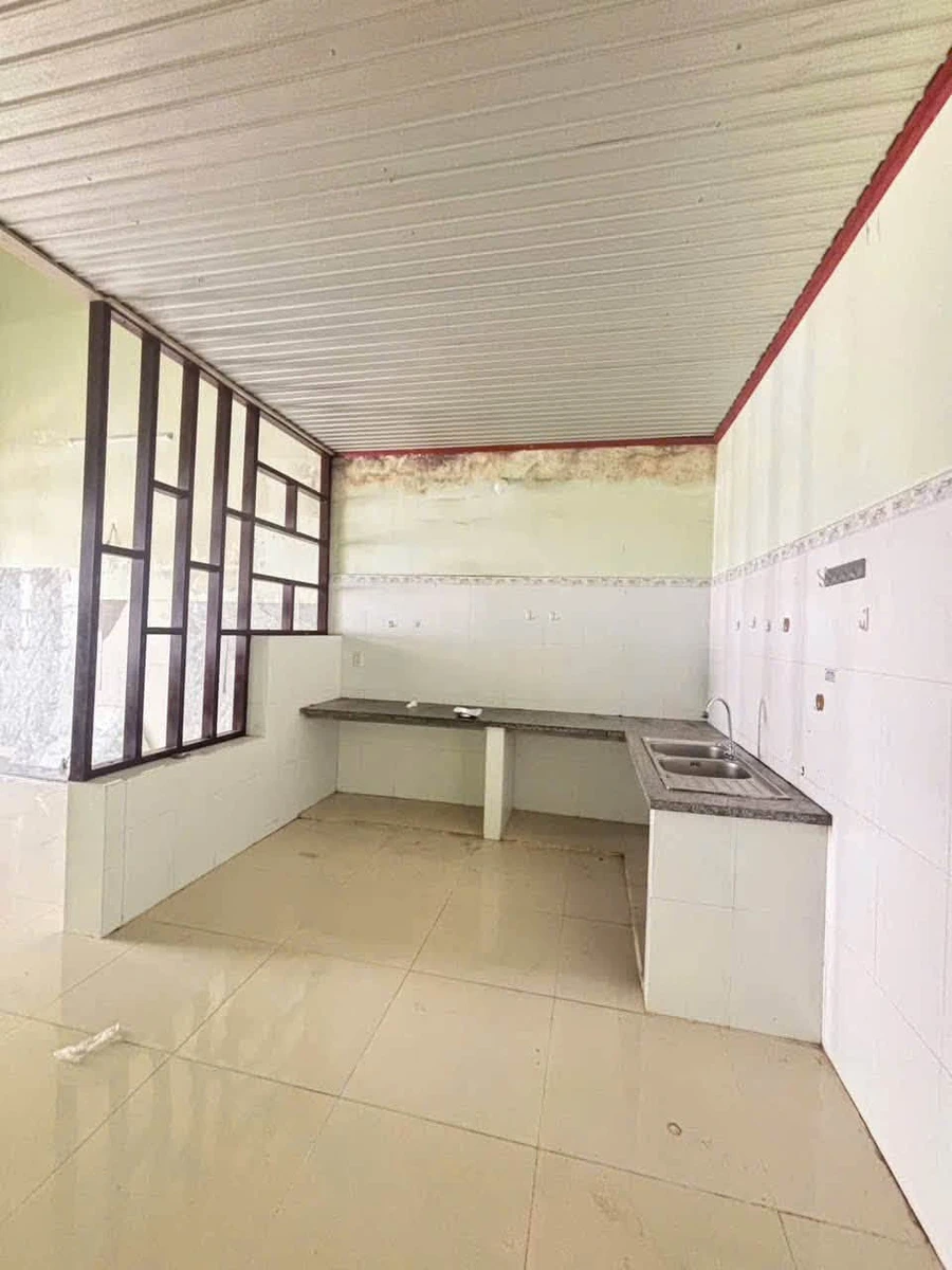 Bán nhà 2 mặt tiền Hẻm 43 Amakhe Buôn Ma Thuột 96m2 - Ảnh thu nhỏ 4