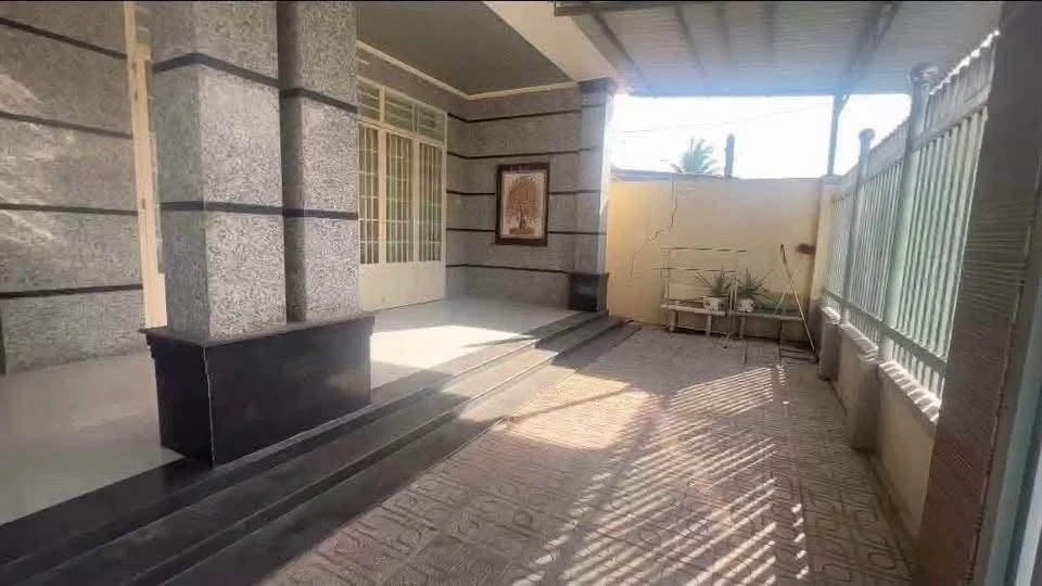 Bán nhà hẻm 99 Cách Mạng Tháng 8, 4PN, 262.5m², Quận 7 - Ảnh 1