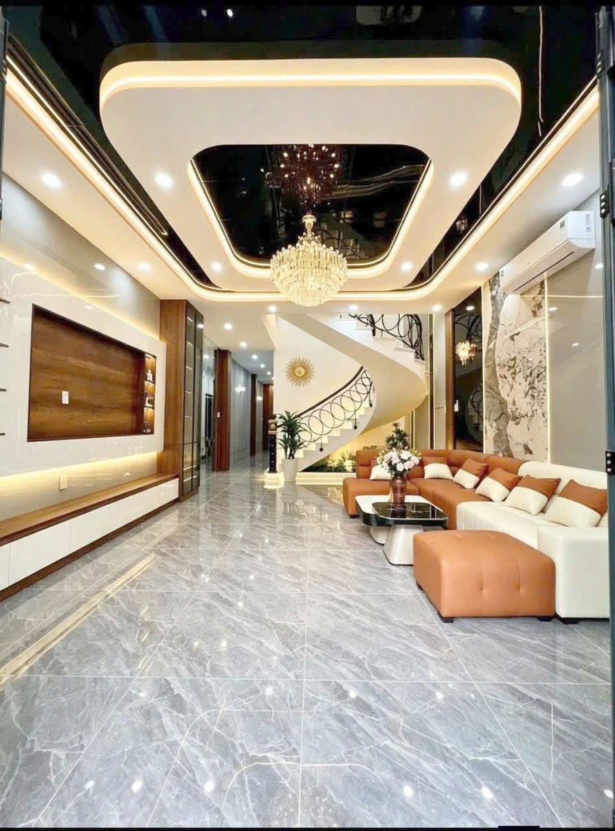 Bán nhà mặt tiền Phạm Hùng, Rạch Giá 100m² 3PN, 4.99 tỷ - Ảnh thu nhỏ 2