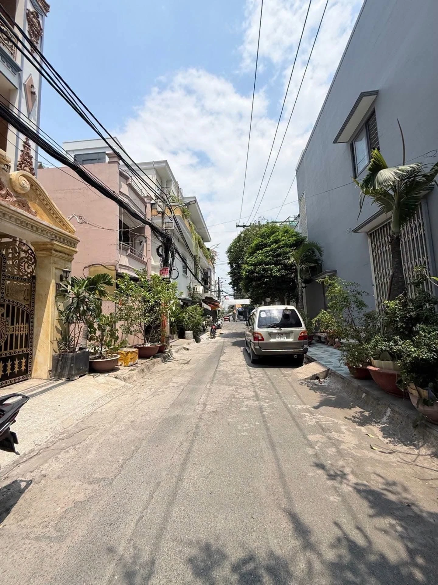 Bán nhà hẻm ô tô 8 PN, 67m², 1 trệt 3 lầu sân thượng, đường Tô Hiệu, Tân Phú - Ảnh 1