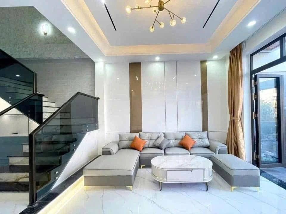 Nhà 5x20m, 3PN, 2WC, sổ riêng 450 triệu Thủ Đức - Ảnh thu nhỏ 3