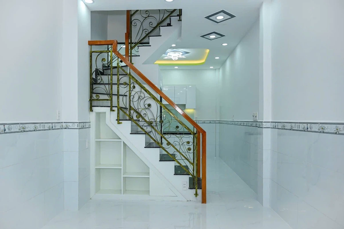 Bán nhà 1 trệt 1 lầu 30m2, 2PN 2WC hẻm 3.5m đường Chiến Lược, Bình Trị Đông, Bình Tân - Ảnh thu nhỏ 2