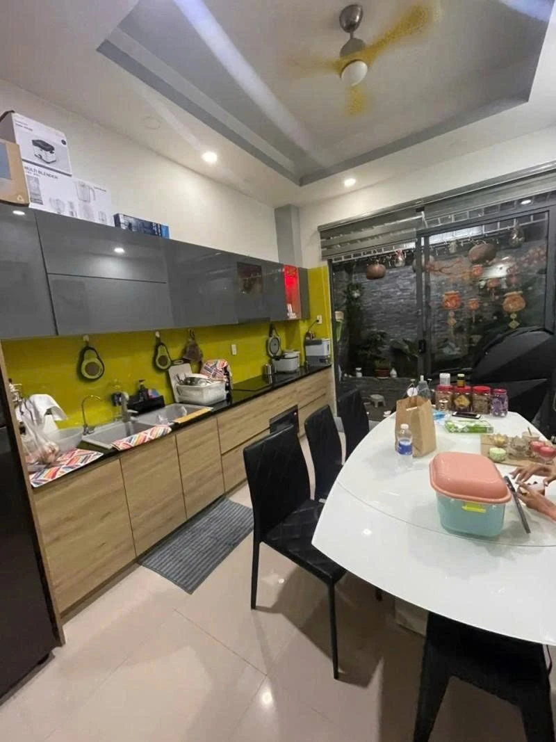 Bán nhà hẻm ô tô Dương Bá Trạc Quận 8, 61m², 3 tầng 3PN, full nội thất, 9,7 tỷ - Ảnh thu nhỏ 5