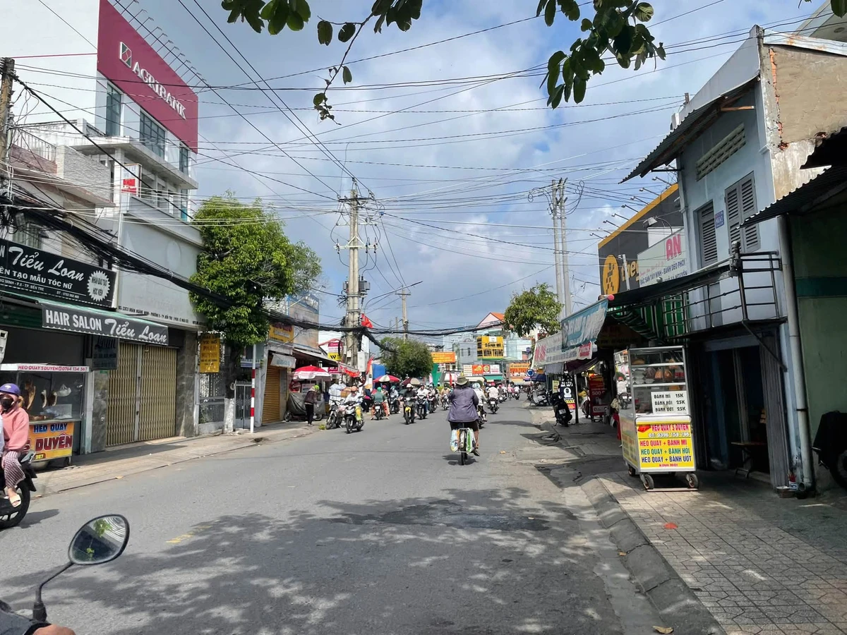 Cho thuê mặt tiền Đoàn Hoàng Minh 425m² Quận 5 - Ảnh thu nhỏ 4