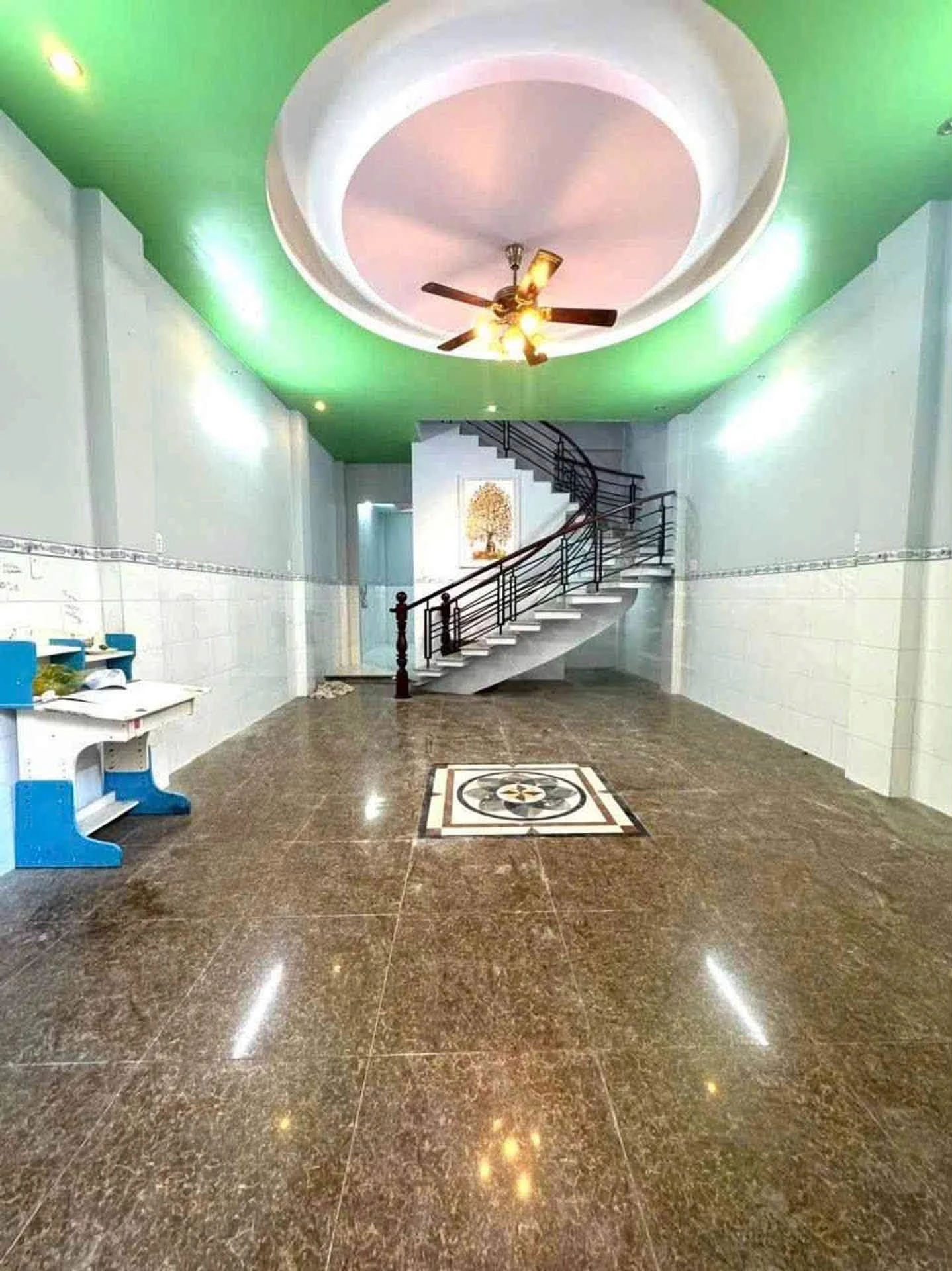 Bán nhà 3 tầng 61m2 hơn 5 tỷ Phan Đăng Lưu Bình Thạnh - Ảnh 1