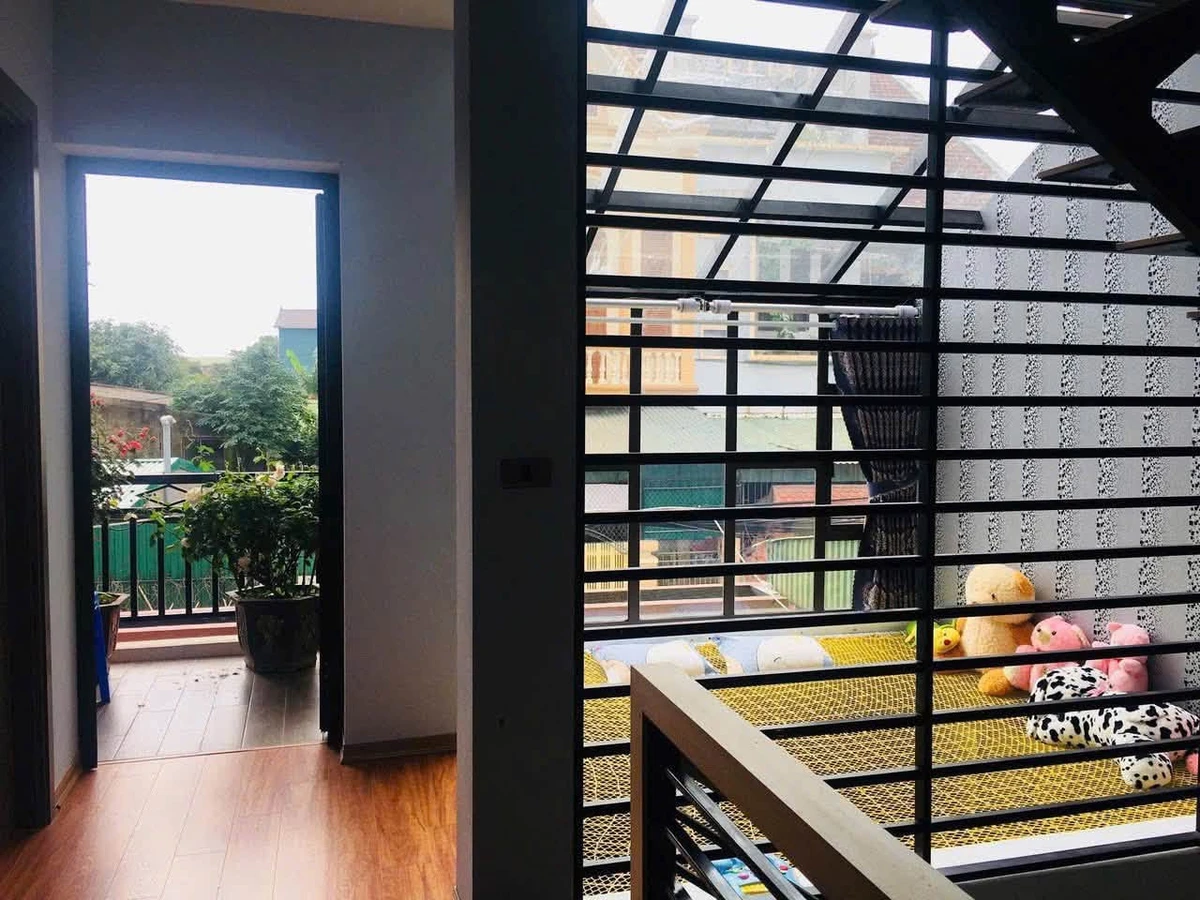 Bán nhà 3,5 tầng 100m² Cao Xuân Dục, 7 tỷ 1 - Ảnh thu nhỏ 2