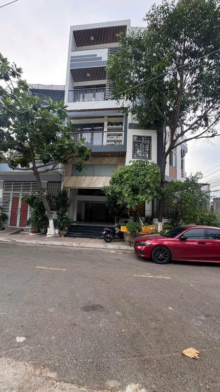 Bán nhà 5 tầng 91.3m2 Trường Sơn, Nha Trang - 6.8 tỷ