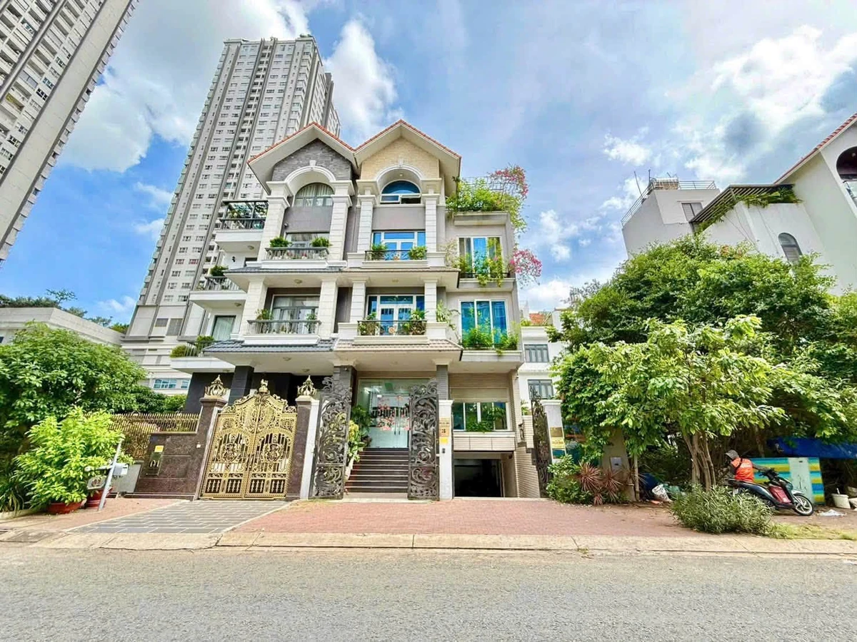 Bán biệt thự Him Lam 65 tỷ, 200m², Quận 7 - Ảnh 1