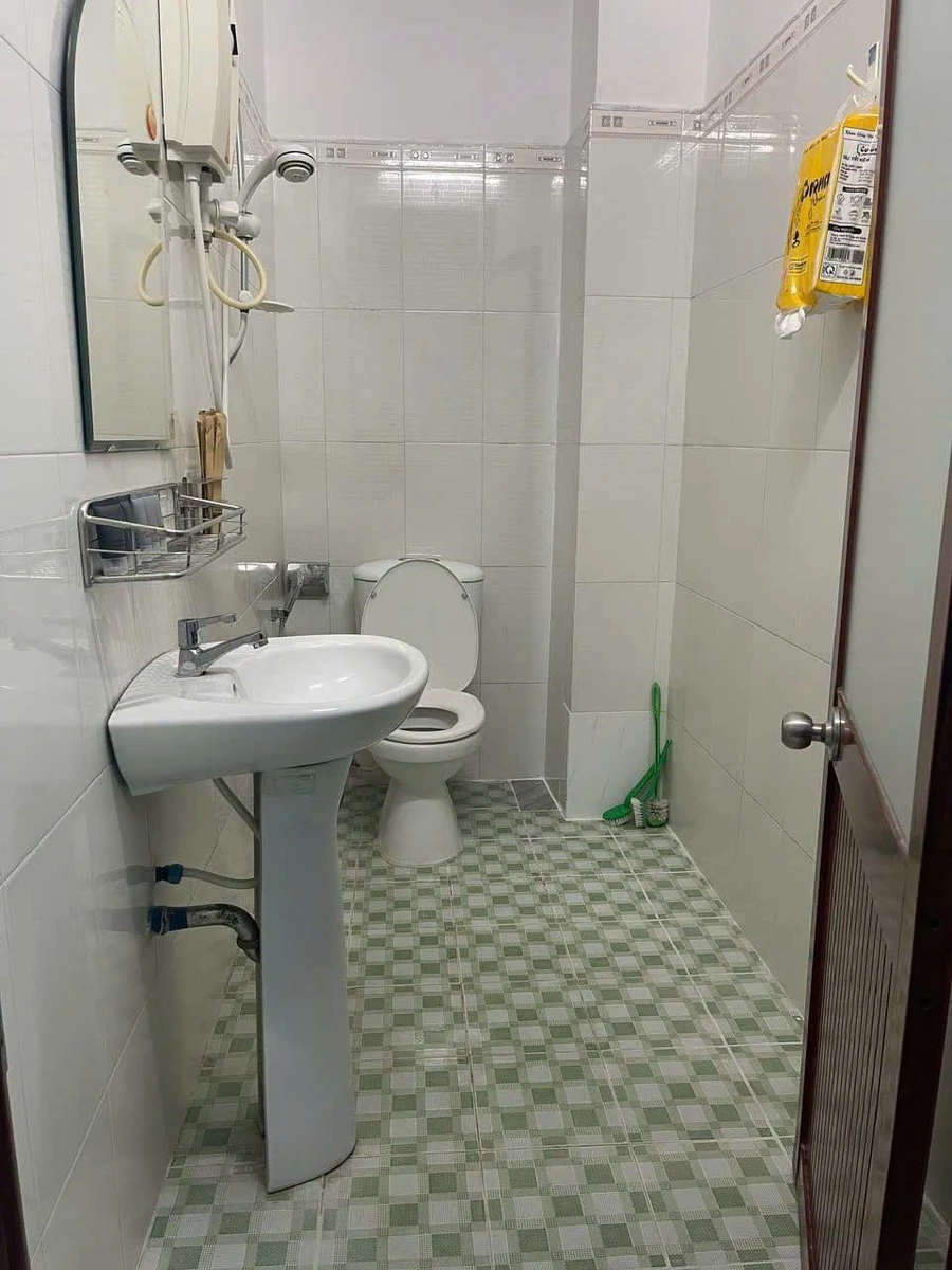 Bán nhà 1 trệt 3 lầu 47m² Huyền Trân Công Chúa, P.8, Q.7 - Ảnh thu nhỏ 5