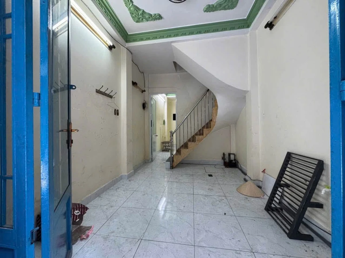 Bán nhà 4 tầng 27m² 3PN Quận 5, Hà Tôn Quyền, 5.75 tỷ - Ảnh thu nhỏ 2