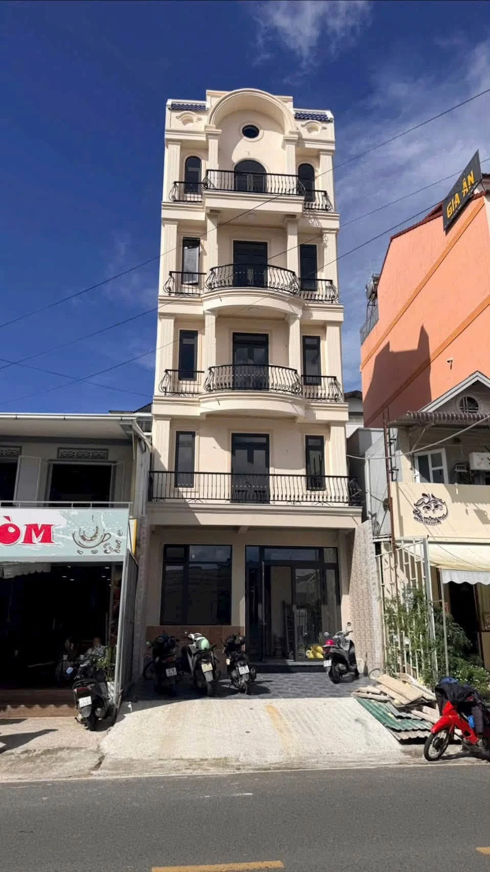 Bán nhà mặt tiền Hai Bà Trưng 69.88m², 7 tầng, Đà Lạt - Ảnh 1