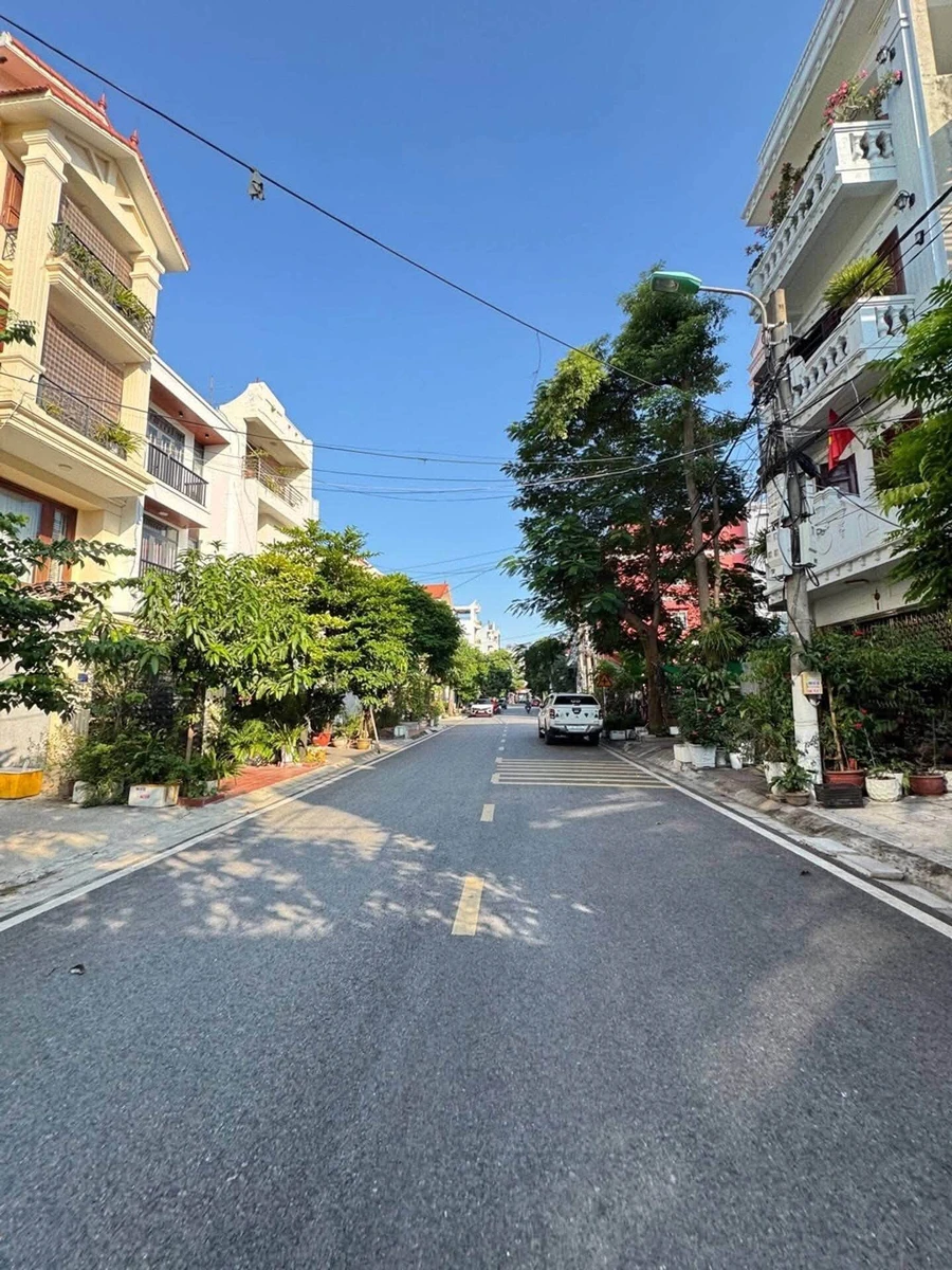 Bán nhà mặt phố 99m² Đào Nhuận, Quận 12 - 8 tỷ - Ảnh 1