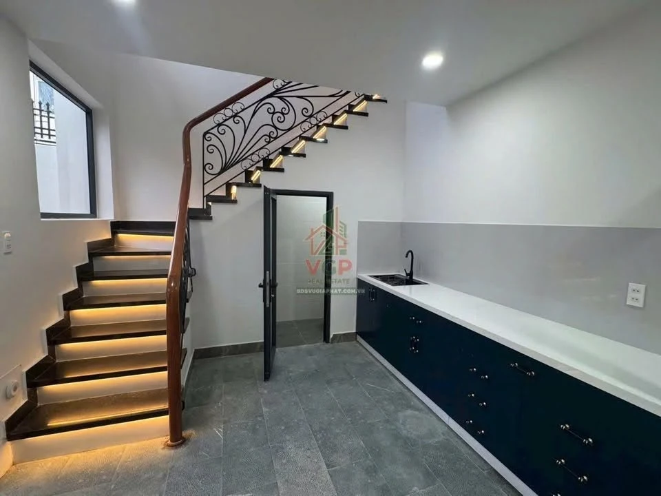 Bán 2 căn nhà mới 200m² Nguyễn Công Trứ 6,5 tỷ - Ảnh thu nhỏ 2