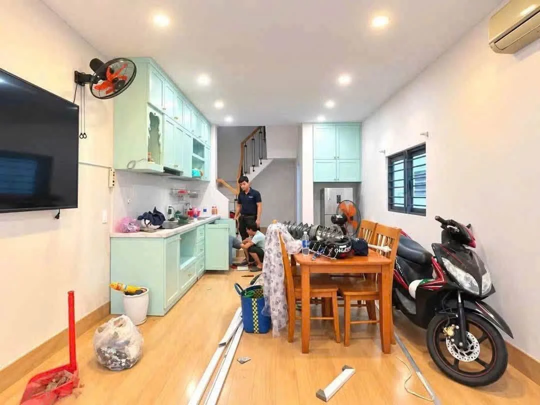 Cho thuê nhà 2PN đầy đủ nội thất Xô Viết Nghệ Tĩnh, Bình Thạnh - Ảnh 1