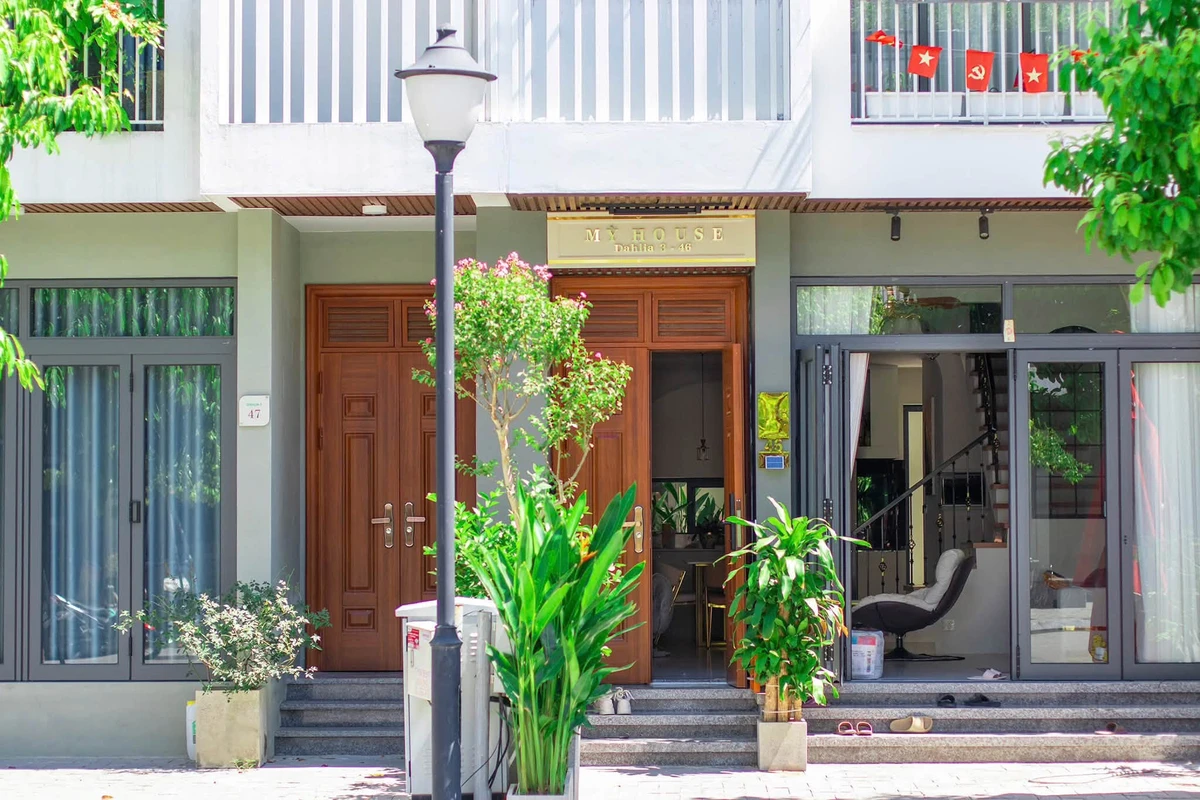 Bán nhà phố 3 tầng Dahlia 210m² sàn tại EcoGarden, An Vân Dương, Huế - Ảnh 1