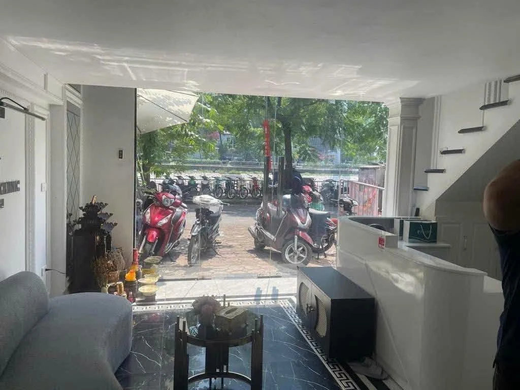 Bán nhà mặt phố 50m² 6 tầng Bình Chánh 13 tỷ - Ảnh 1