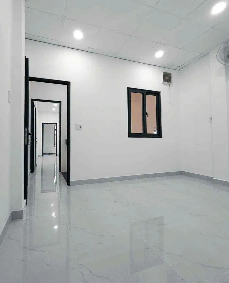 Bán nhà 1 trệt 1 lầu 52m2 Trịnh Đình Trọng, Hòa Thạnh, Tân Phú, giá hơn 5 tỷ - Ảnh thu nhỏ 5