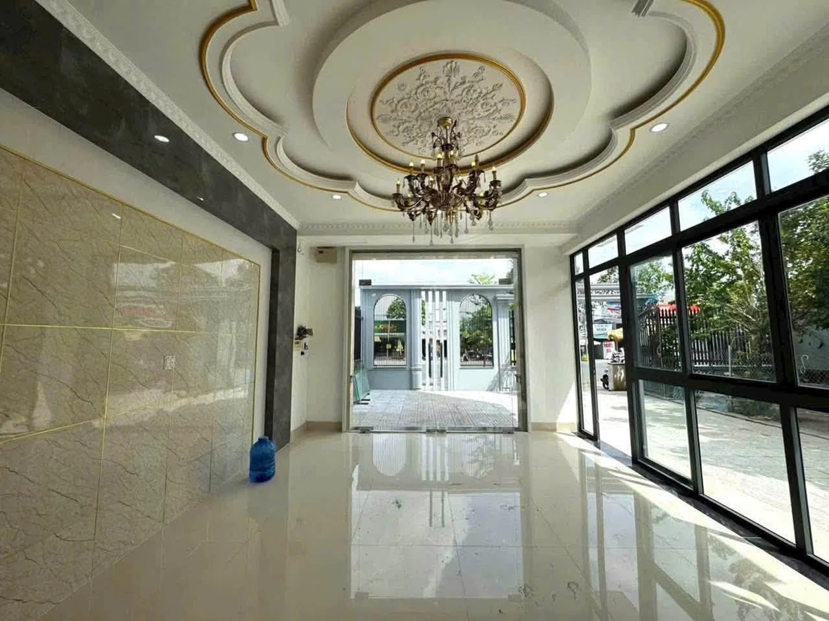 Bán biệt thự Nguyễn Văn Lưu, Cần Thơ, 360m², 4PN, 20.9 tỷ - Ảnh thu nhỏ 5