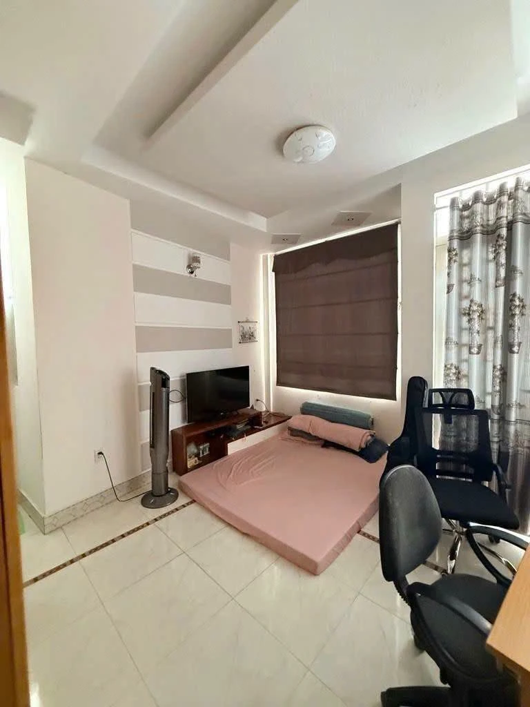 Bán nhà Phú Nhuận 4x7m 2PN 3WC sổ hồng - Ảnh thu nhỏ 4
