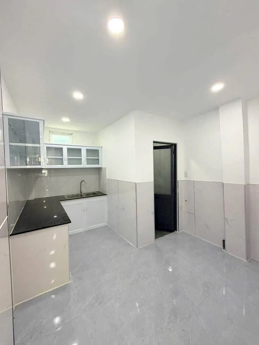 Bán nhà SHR 2 phòng ngủ 56.1m² Quận 12 - Ảnh 1
