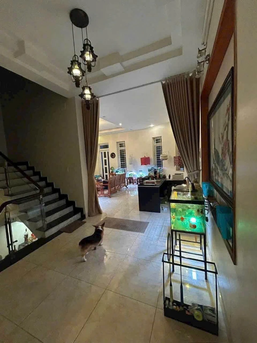 Bán nhà góc 1 trệt 2 lầu 102m2 Bình Chánh 8 tỷ 3 - Ảnh thu nhỏ 5