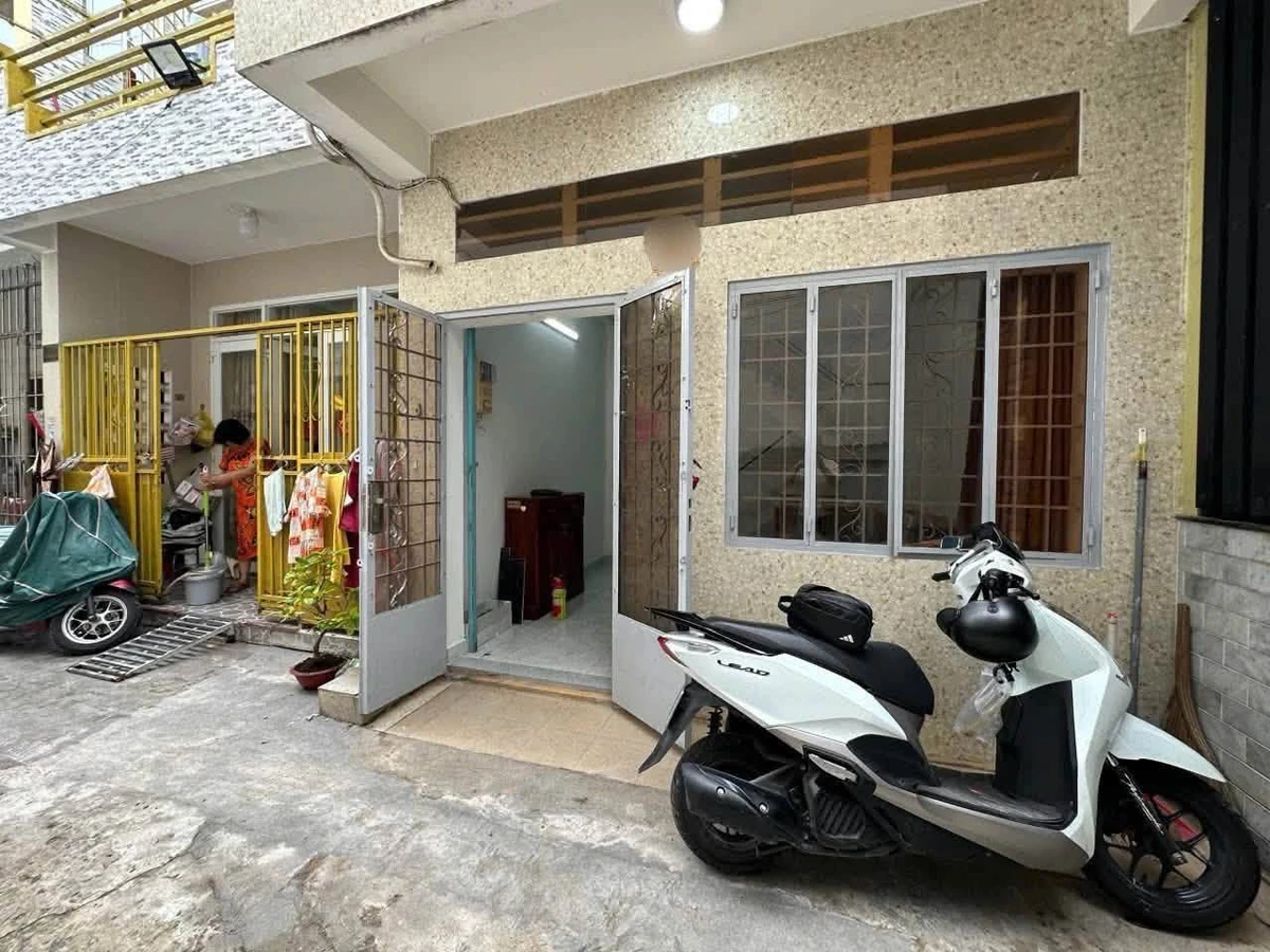 Cho thuê nhà riêng 2PN 43m² Nguyễn Văn Đậu Bình Thạnh - Ảnh 1