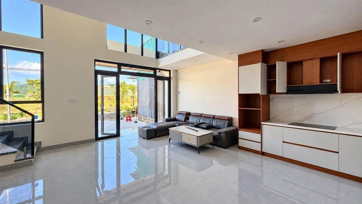 Bán nhà mặt tiền 7x20m Đức Trọng Lâm Đồng - Ảnh thu nhỏ 2