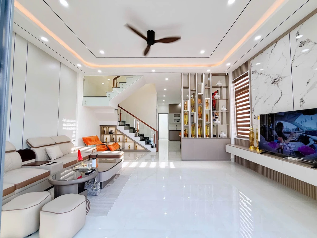 Bán nhà 2 mặt tiền 120m² Y Moan, Buôn Ma Thuột 4,2 tỷ - Ảnh thu nhỏ 3