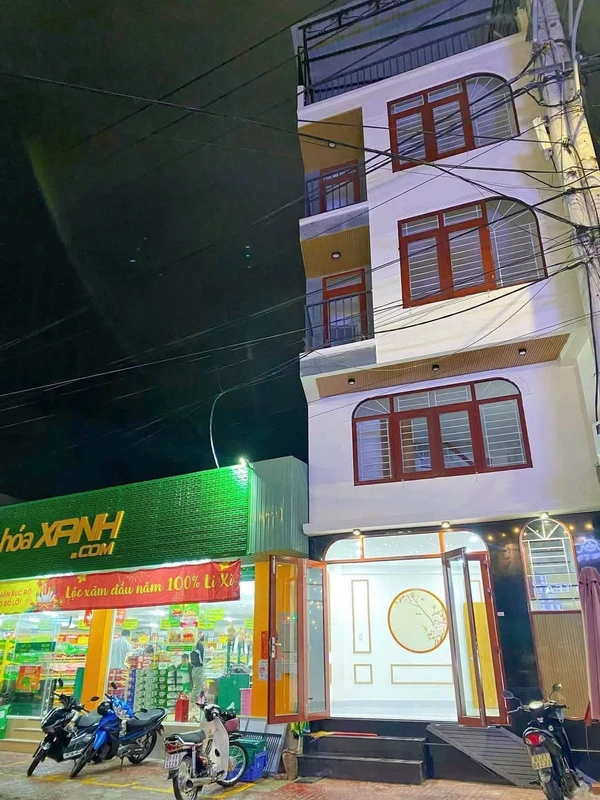 Bán nhà mặt tiền Hoàng Văn Thụ, Quy Nhơn, 22m², 3 tầng, 3 tỷ 250 triệu