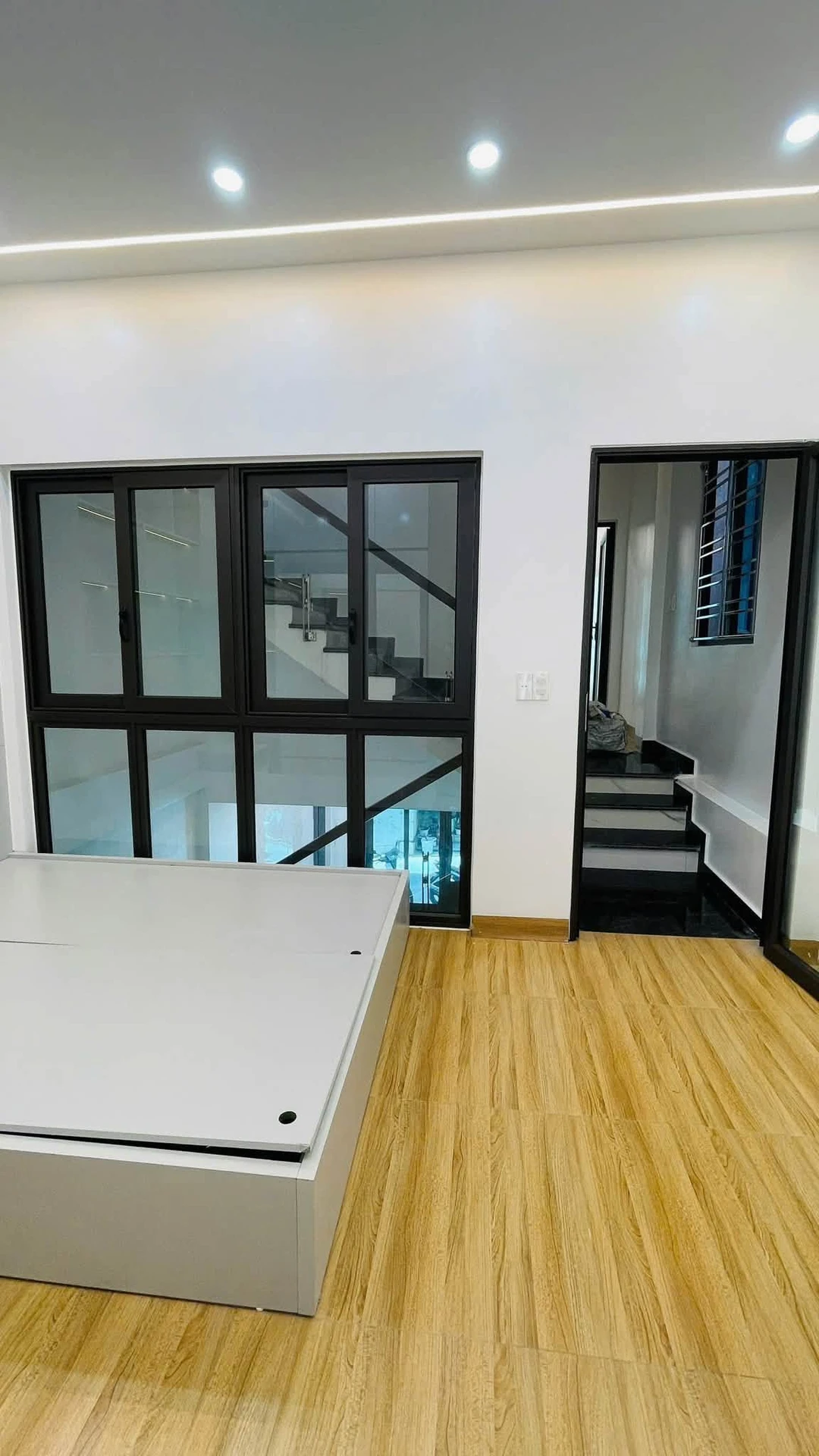 Bán nhà 3 tầng 50m² full nội thất Thanh Bình, Hải Phòng - Ảnh 1