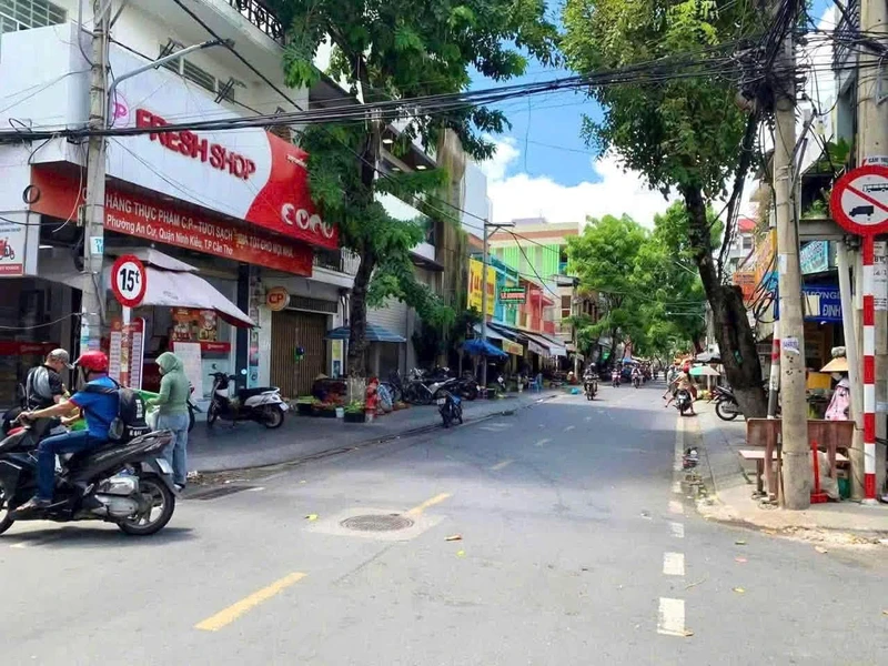 Bán nhà góc 2 mặt tiền Đề Thám-Trương Định, 96.6m², Cần Thơ
