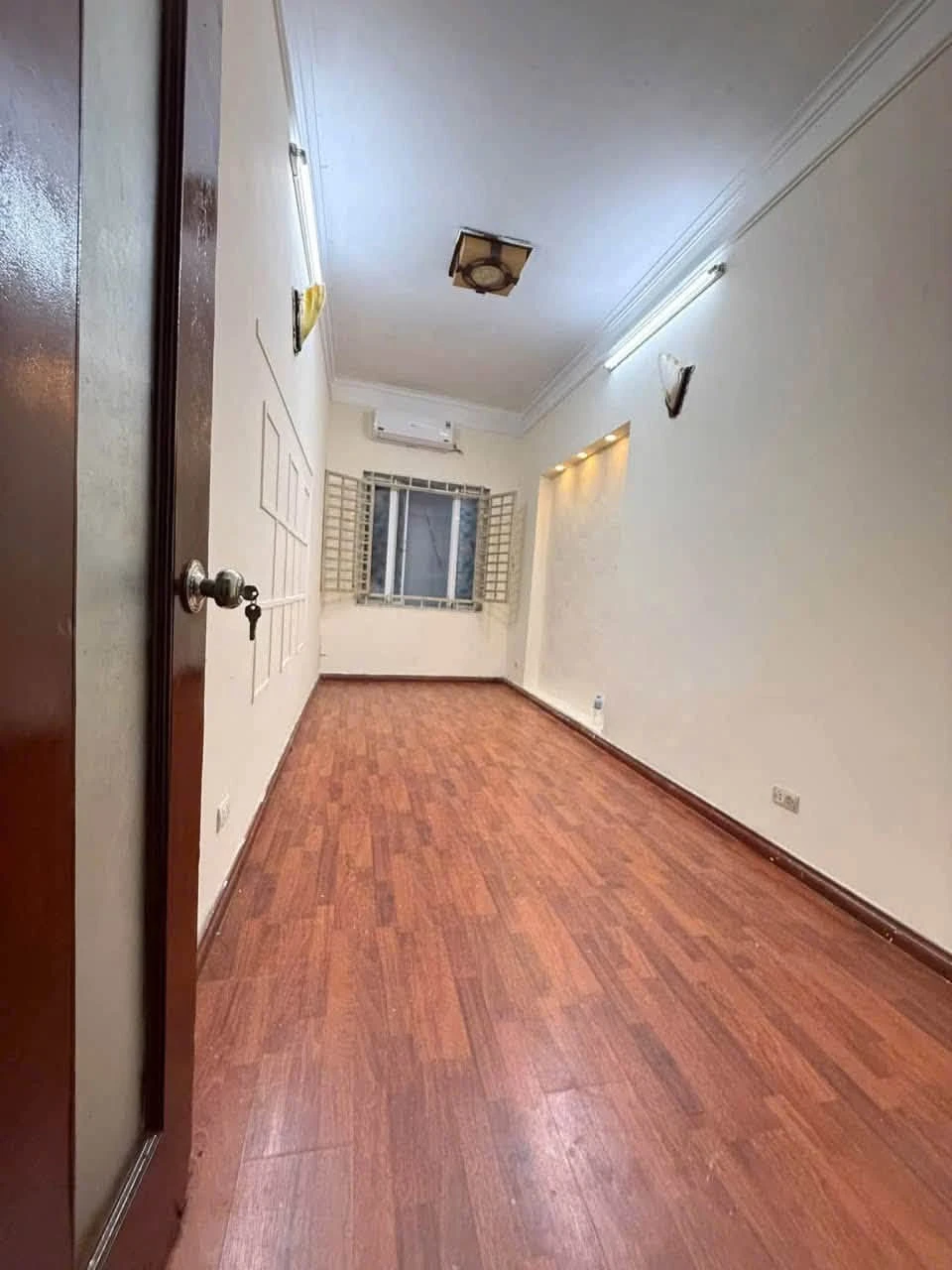 Cho thuê nhà hẻm 184 Hoa Bằng, Cầu Giấy, 30m2, 2PN, 12 tr/tháng - Ảnh 1