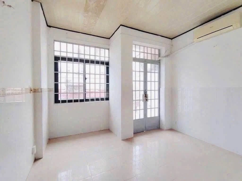 Cho thuê nhà hẻm Nguyễn Thanh Tuyền Tân Bình 27.5m² 2PN 11 triệu/tháng - Ảnh thu nhỏ 4