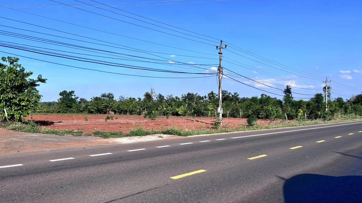 Bán đất 6.851m² 3 mặt tiền Đắk Lắk - Ảnh 1