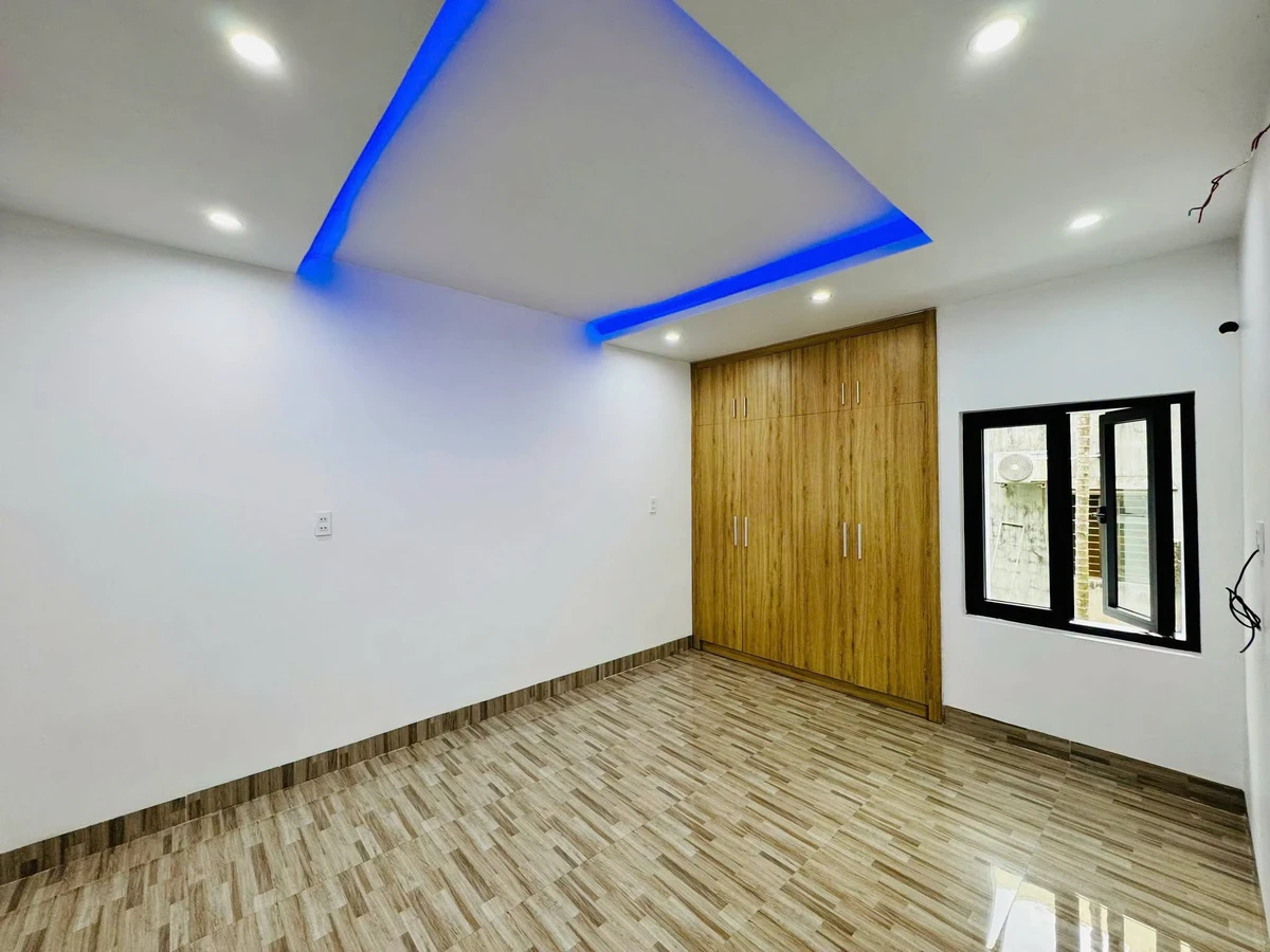 Bán nhà 2 tầng 110m2, 3PN mặt tiền hẻm Nguyễn Công Phương - Ảnh thu nhỏ 4