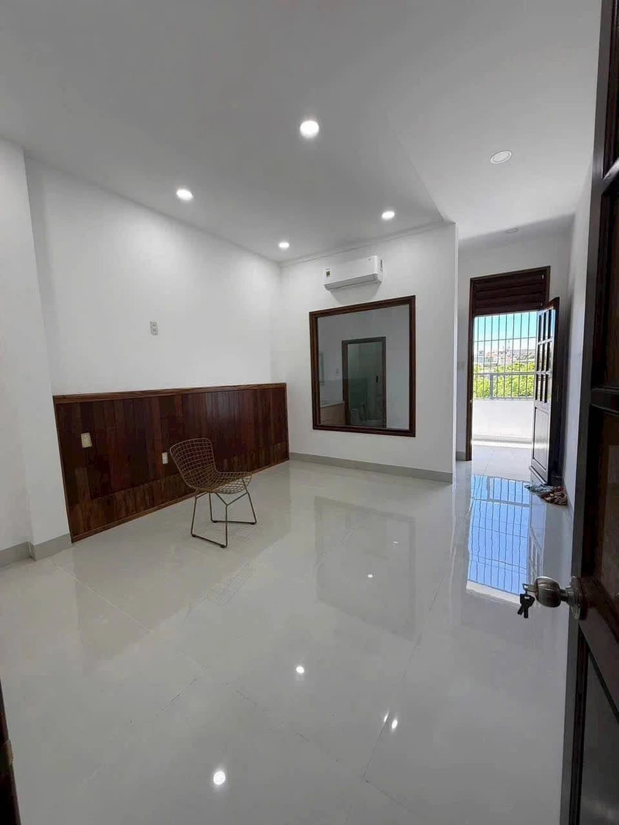 Bán nhà 1 trệt 1 lầu 110m2 Phan Thiết 3 tỷ 1 - Ảnh thu nhỏ 2