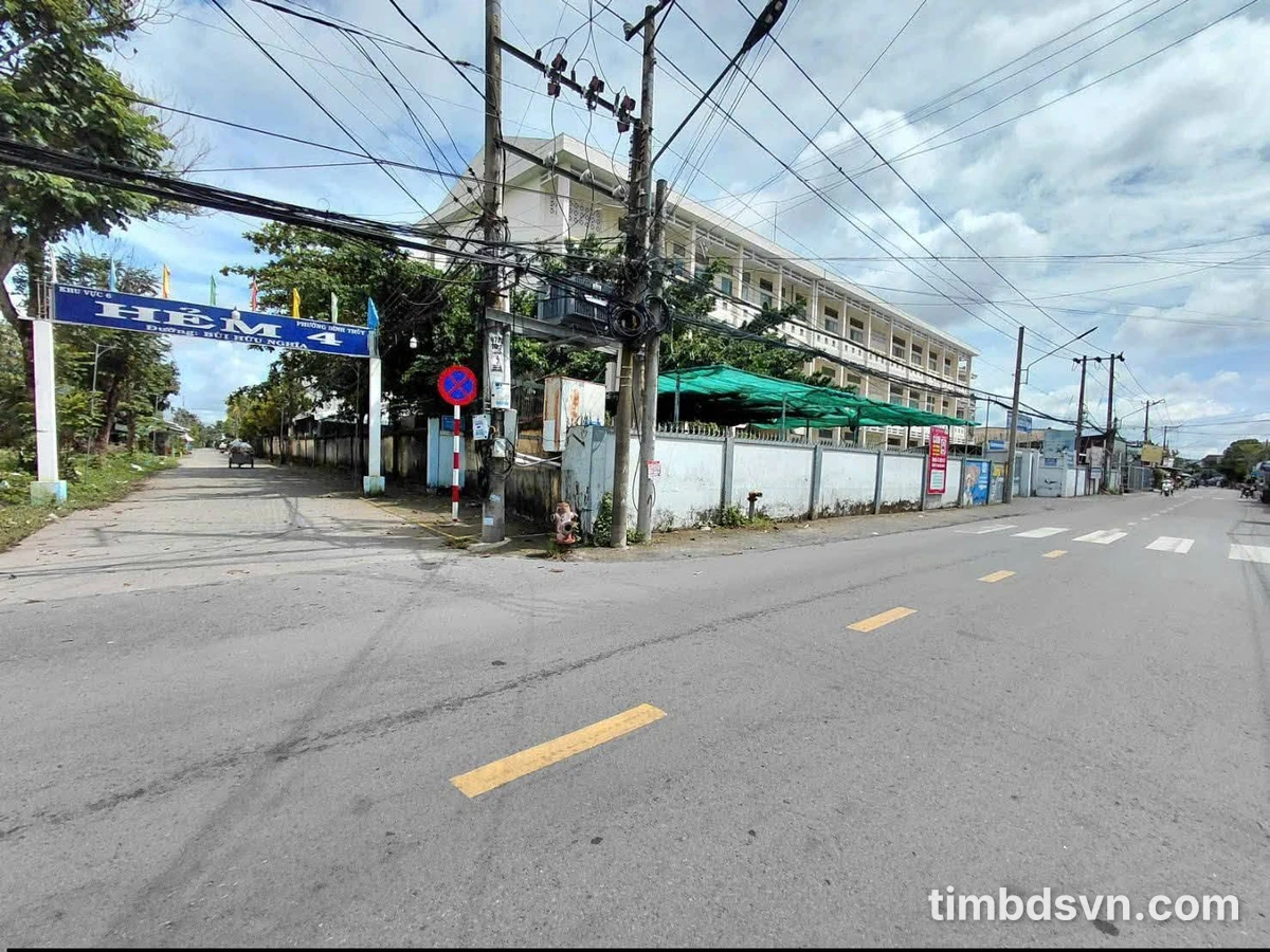 Đất thổ cư hẻm 4 Bình Thủy Cần Thơ 44m2, 4 tỷ đầu tư - Ảnh 1