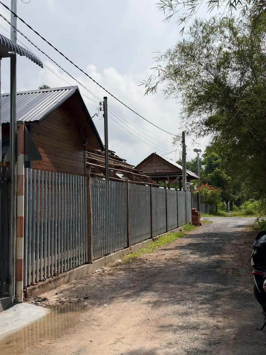 Bán nhà Tây Ninh 2 phòng ngủ 50m2 giá 7 tỷ - Ảnh 1