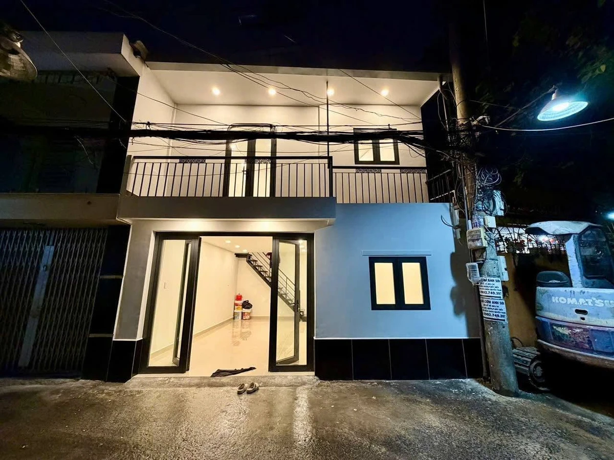 Bán nhà HXH Lạc Long Quân 29m² 2PN, có gara, Bảy Hiền, Tân Bình - 4,86 tỷ - Ảnh 1