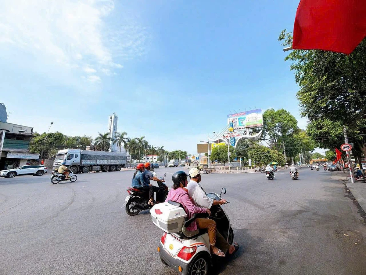 Bán nhà 1 trệt 1 lầu 223m² Tân Biên Nhà Bè 3 tỷ 500 - Ảnh 1