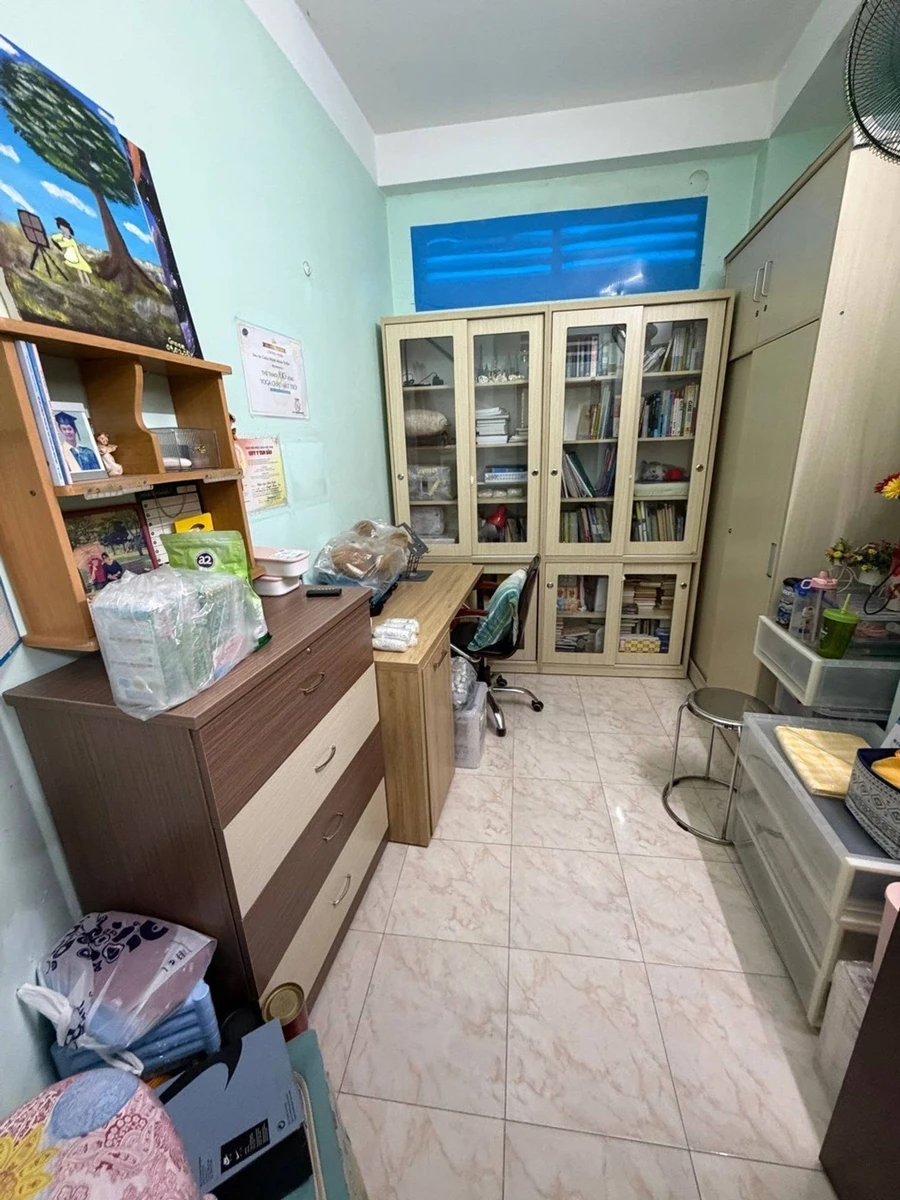 Bán nhà 4 tầng 40m2, 4PN, sân thượng, đường Nguyễn Kiệm đối diện Co.op Mart, Gò Vấp - Ảnh thu nhỏ 3